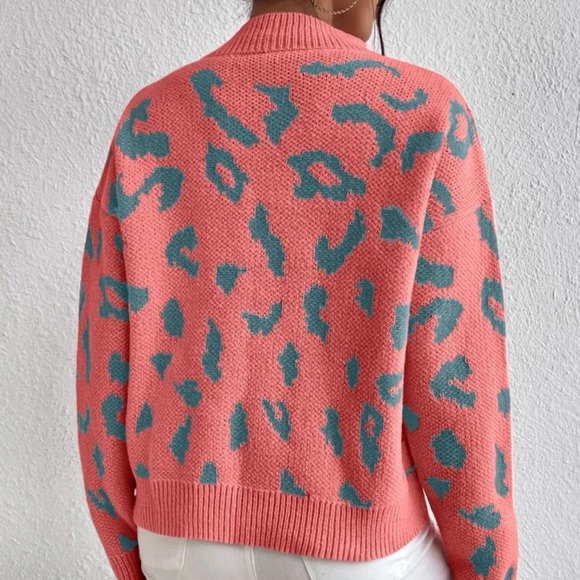 New leopard print sweater - Picture 4 of 5